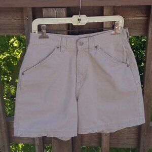 Riders Khakis tan khaki shorts sz 10/11 (T19)
